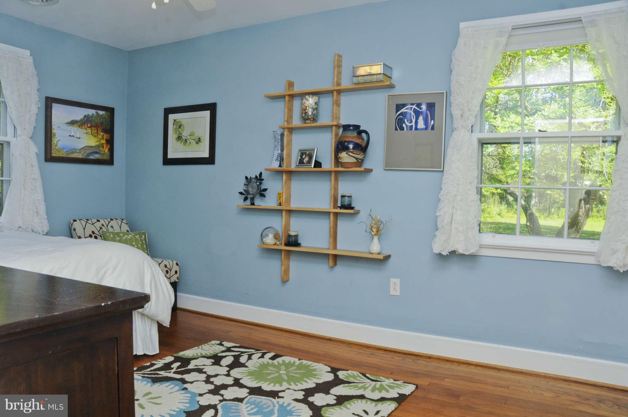 138 Woodberry Road Northeast Leesburg, VA 20176 - Photo 16 of 30 Bedroom