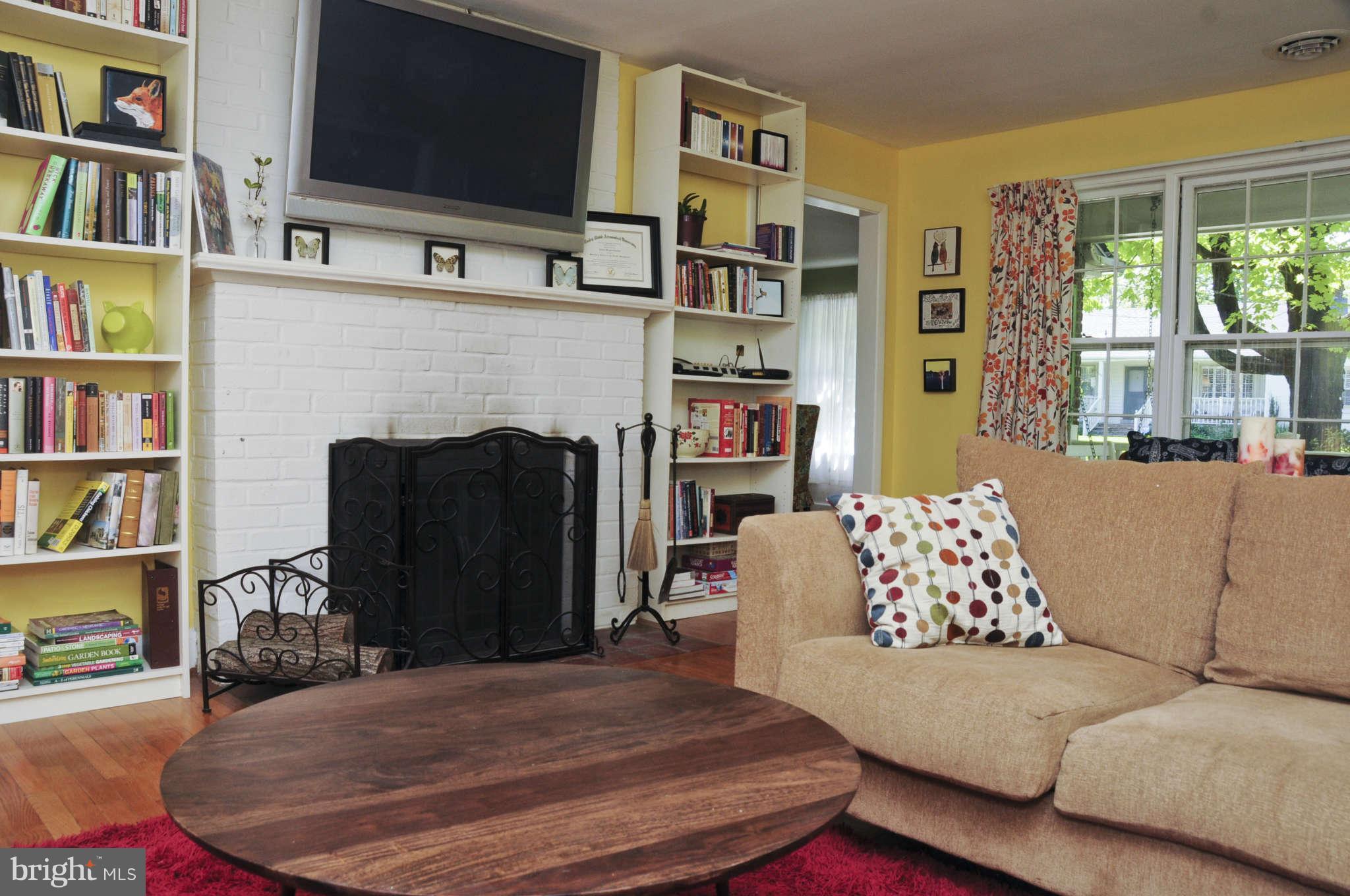 138 Woodberry Road Northeast Leesburg, VA 20176 - Photo 6 of 30 Interior (General)