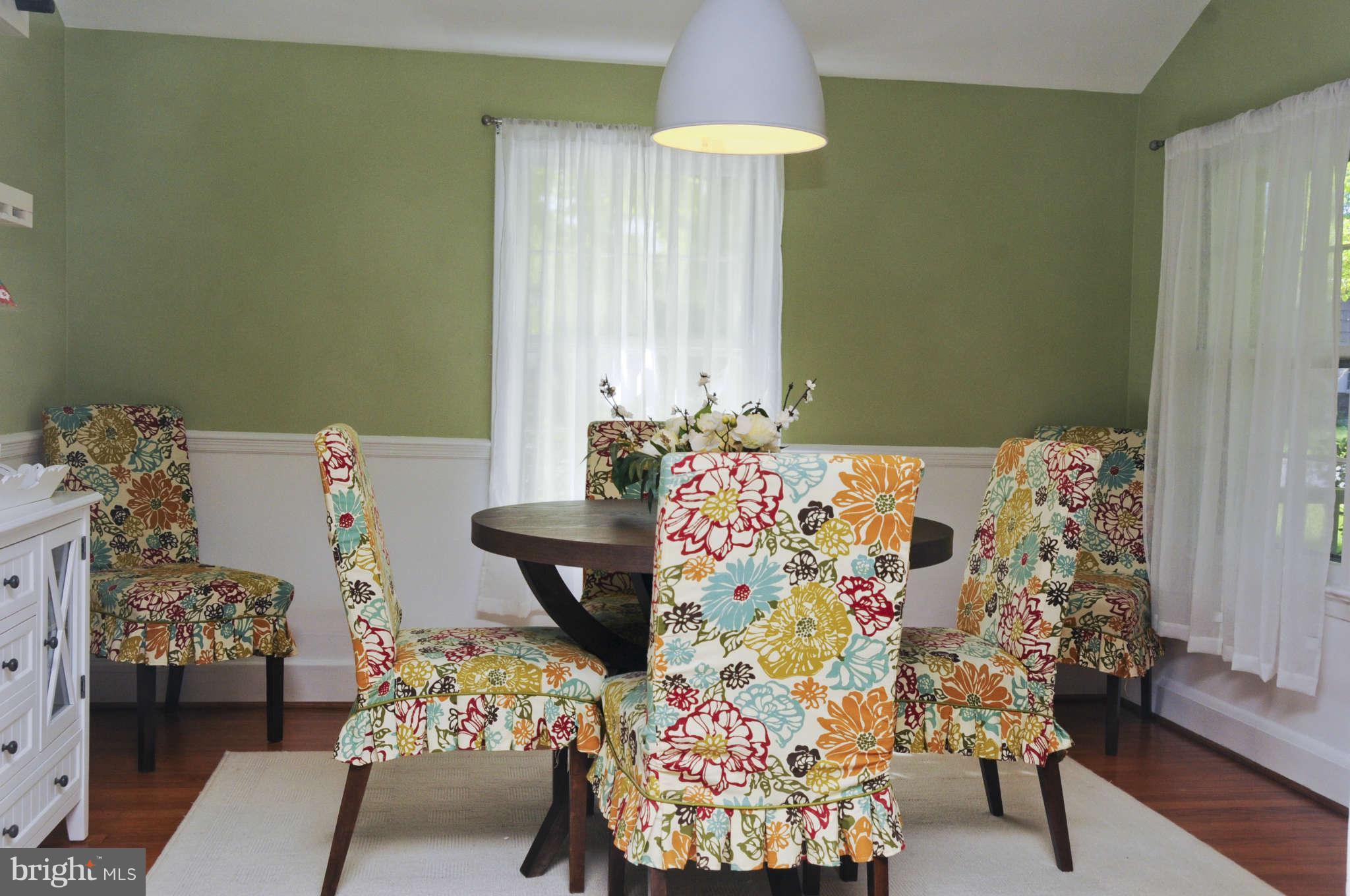 138 Woodberry Road Northeast Leesburg, VA 20176 - Photo 8 of 30 Dining Room