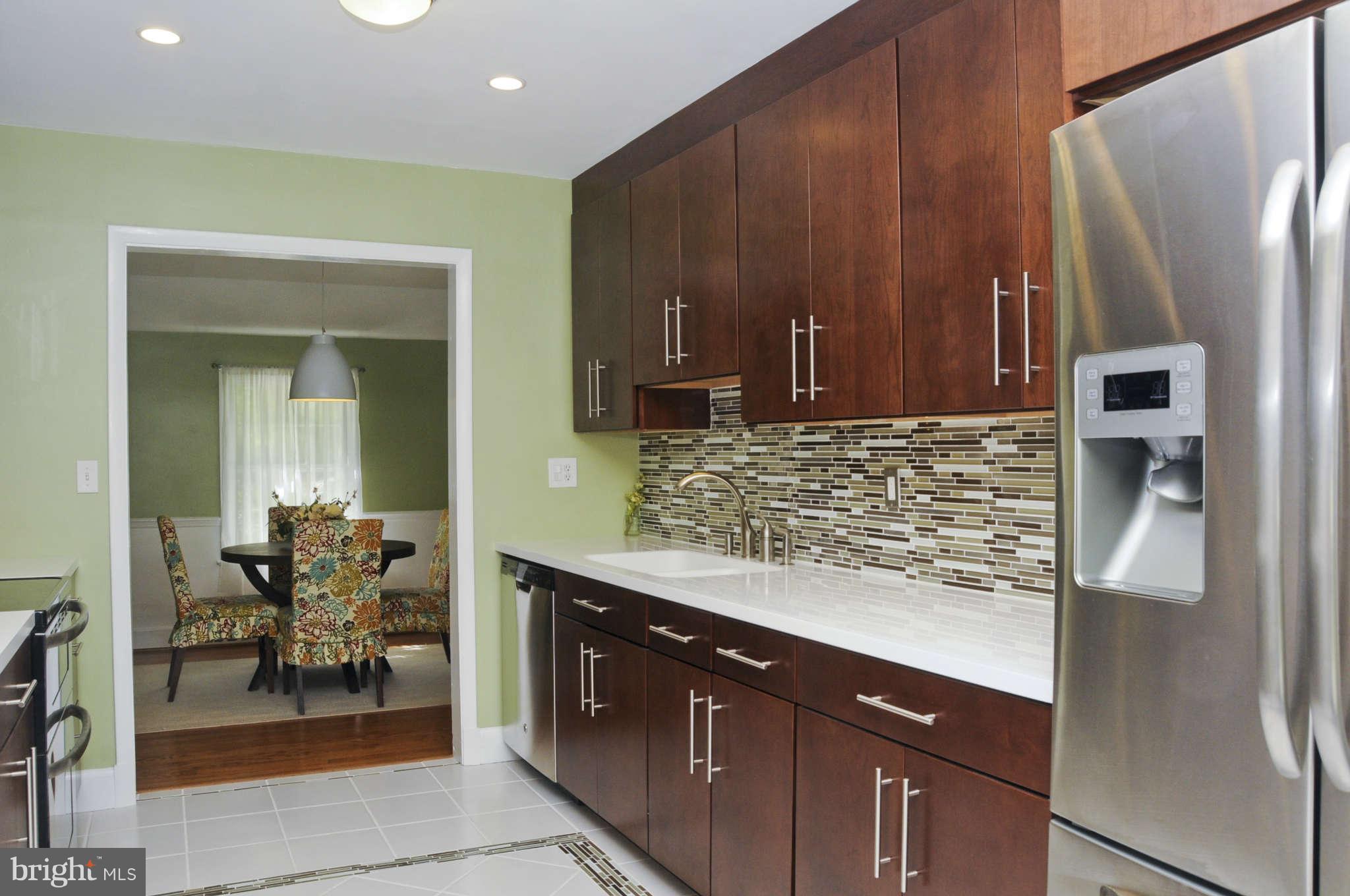 138 Woodberry Road Northeast Leesburg, VA 20176 - Photo 9 of 30 Kitchen