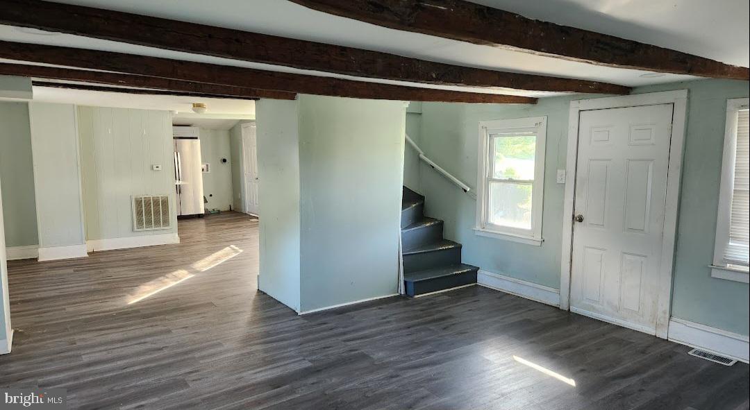 20 Church Landing Road Pennsville, NJ 08070 - Photo 15 of 22 a view of entryway with wooden floor