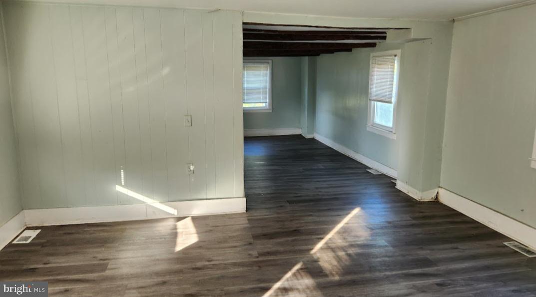 20 Church Landing Road Pennsville, NJ 08070 - Photo 6 of 22 a view of entryway with wooden floor