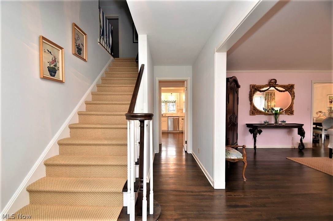 2711 Rochester Road Shaker Heights, OH 44122 - Photo 10 of 31 Gallery Image 10