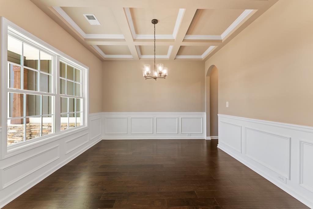 42 Lee Road Phenix City, AL 36870 - Photo 4 of 38 Gallery Image 4