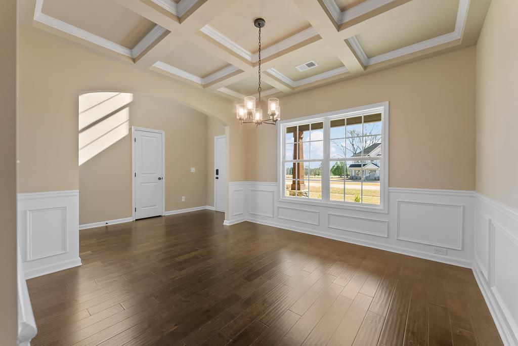 42 Lee Road Phenix City, AL 36870 - Photo 5 of 38 Gallery Image 5
