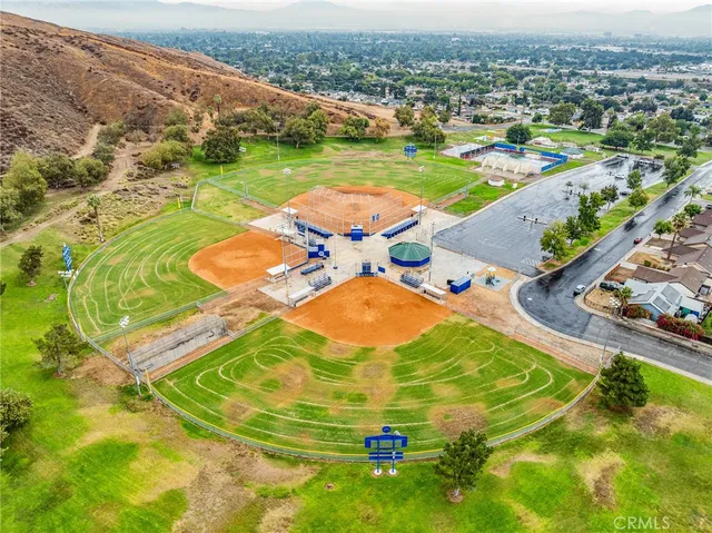 $298,000 | 1440 West Edgehill Road, Unit 10, San Bernardino, CA 92405