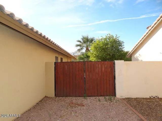 $2,350 | 5343 West Oraibi Drive, Glendale, AZ 85308