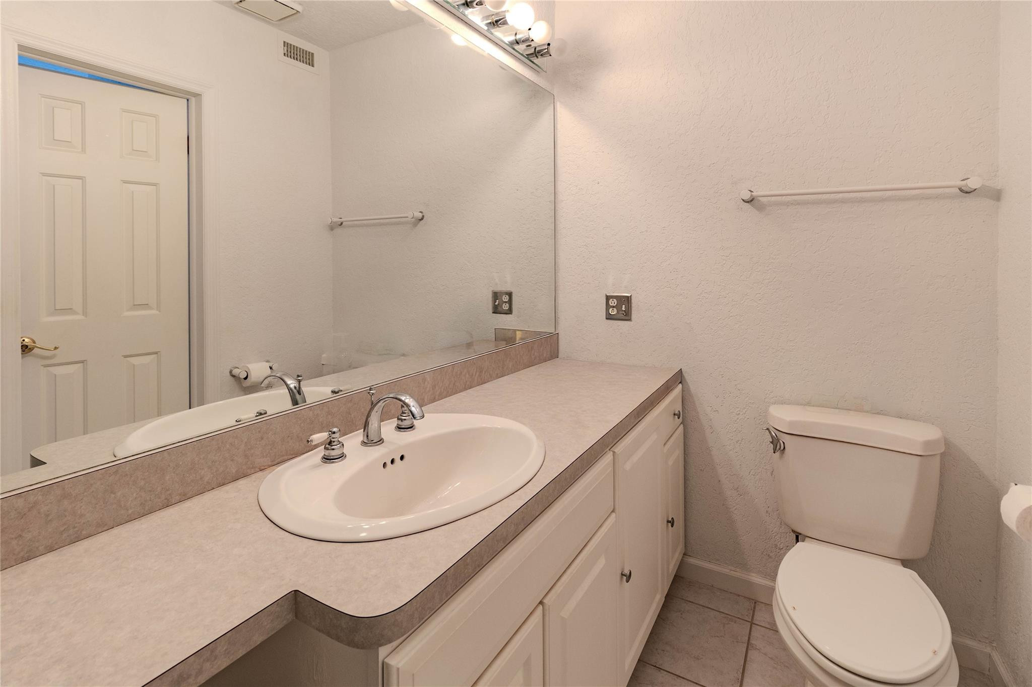 1201 South Riverside Drive, Unit 206 Pompano Beach, FL 33062 - Photo 14 of 27 Photo 14