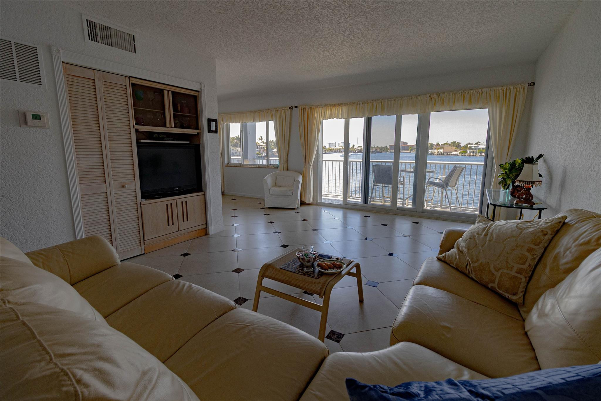 1201 South Riverside Drive, Unit 206 Pompano Beach, FL 33062 - Photo 19 of 27 Photo 19