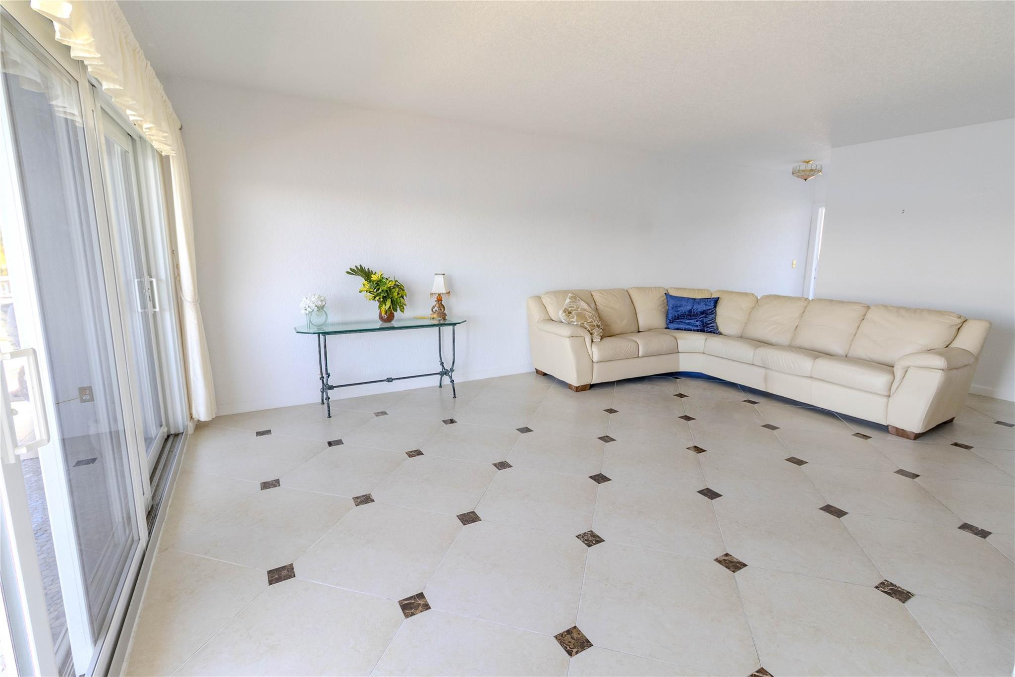 1201 South Riverside Drive, Unit 206 Pompano Beach, FL 33062 - Photo 20 of 27 Photo 20