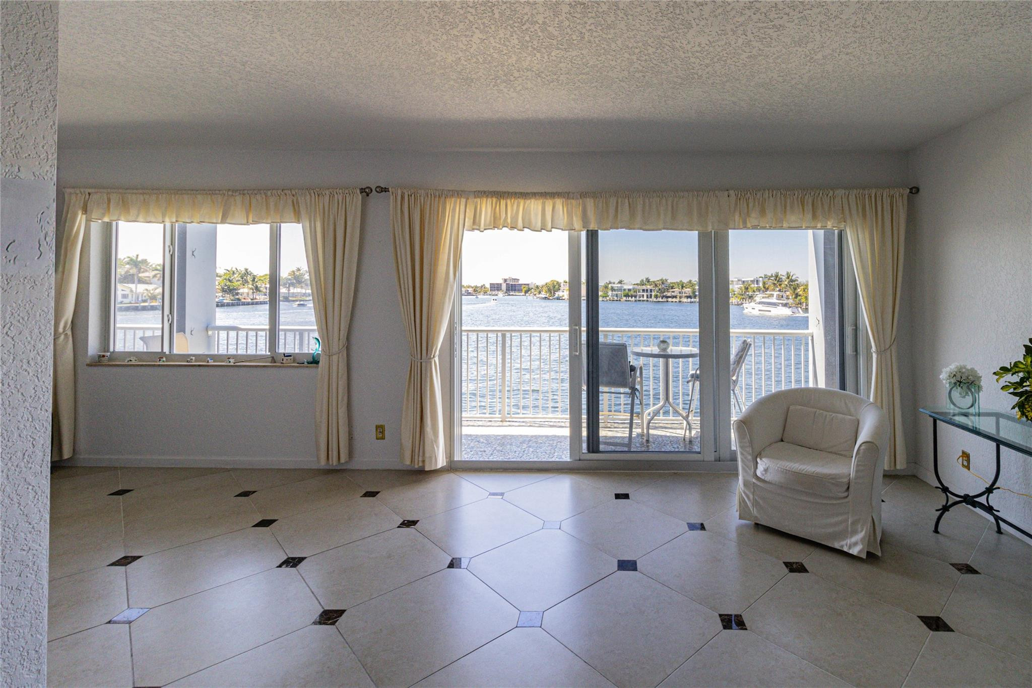 1201 South Riverside Drive, Unit 206 Pompano Beach, FL 33062 - Photo 22 of 27 Photo 22