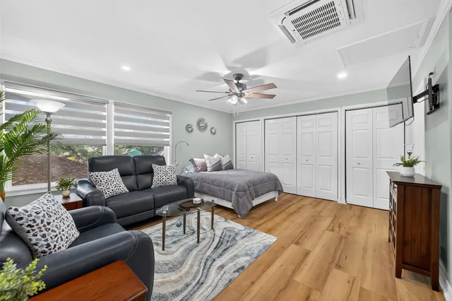 $1,550 | 407 1/2 Fairbanks Street, Houston, TX 77009