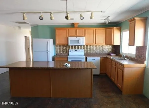 $309,900 | 360 Ironwood Street, Quartzsite, AZ 85346
