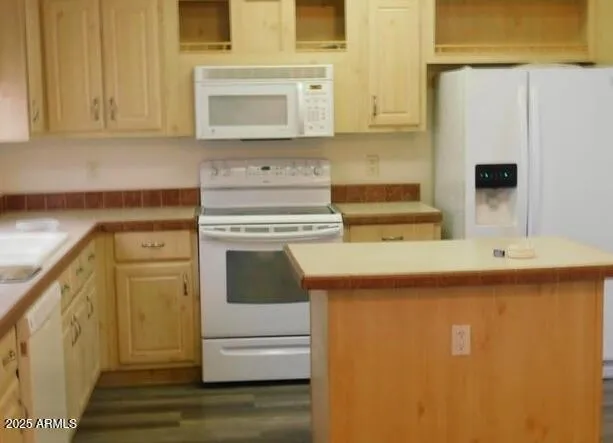 $309,900 | 360 Ironwood Street, Quartzsite, AZ 85346