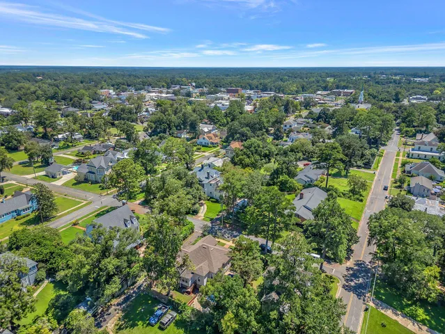 $290,000 | 214 West Sharon Street, Quincy, FL 32351