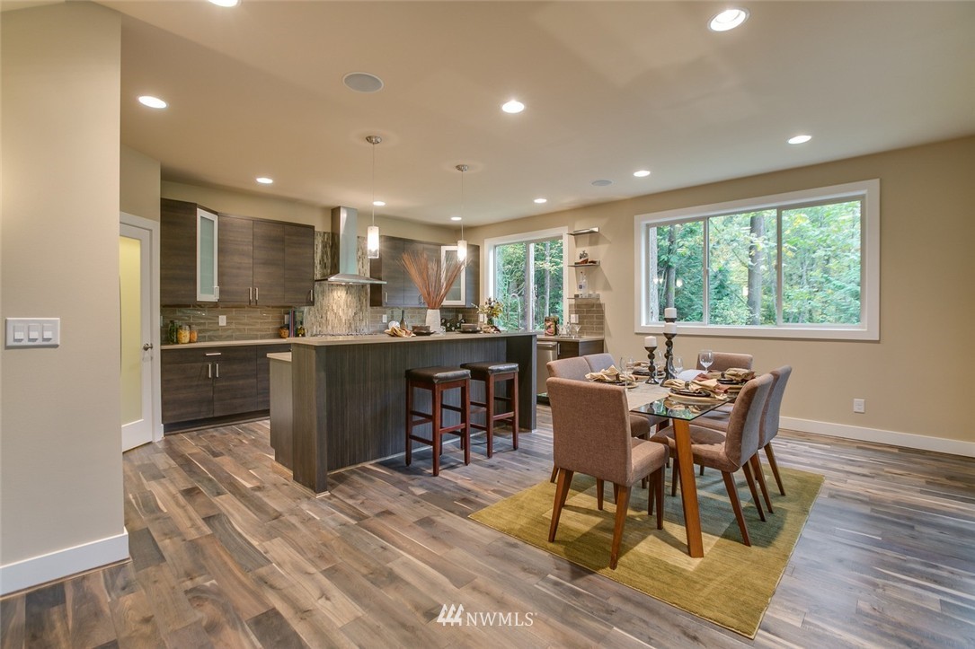 15259 Southeast 132nd Street Renton, WA 98059 - Photo 8 of 21