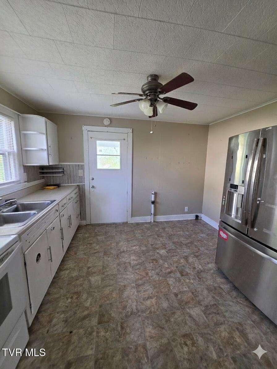 508 East Barton Ridge Road Greeneville, TN 37745 - Photo 11 of 21 1776653102160 (1)