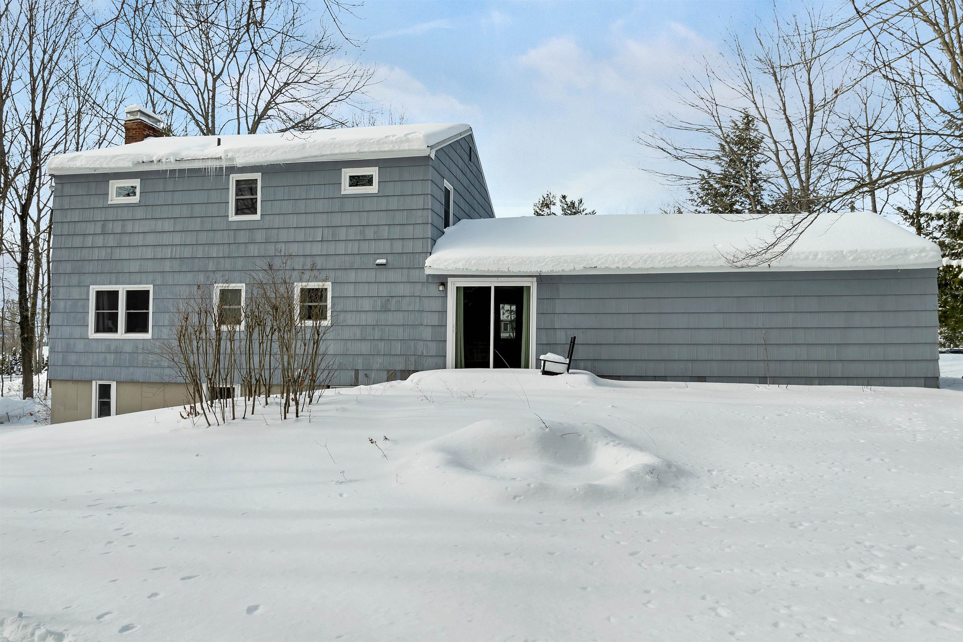 38 Lynnewood Road Laconia, NH 03246 - Photo 4 of 60