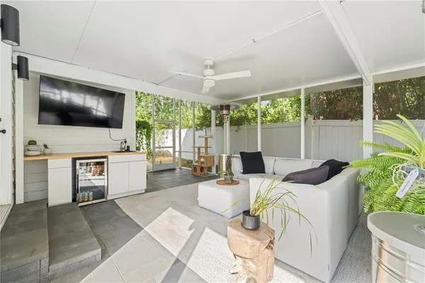 $649,997 | 1930 Hilltop Drive, Mount Dora, FL 32757