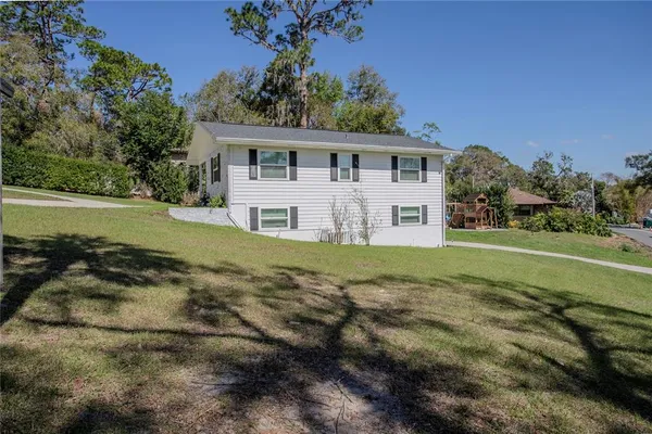 $649,997 | 1930 Hilltop Drive, Mount Dora, FL 32757