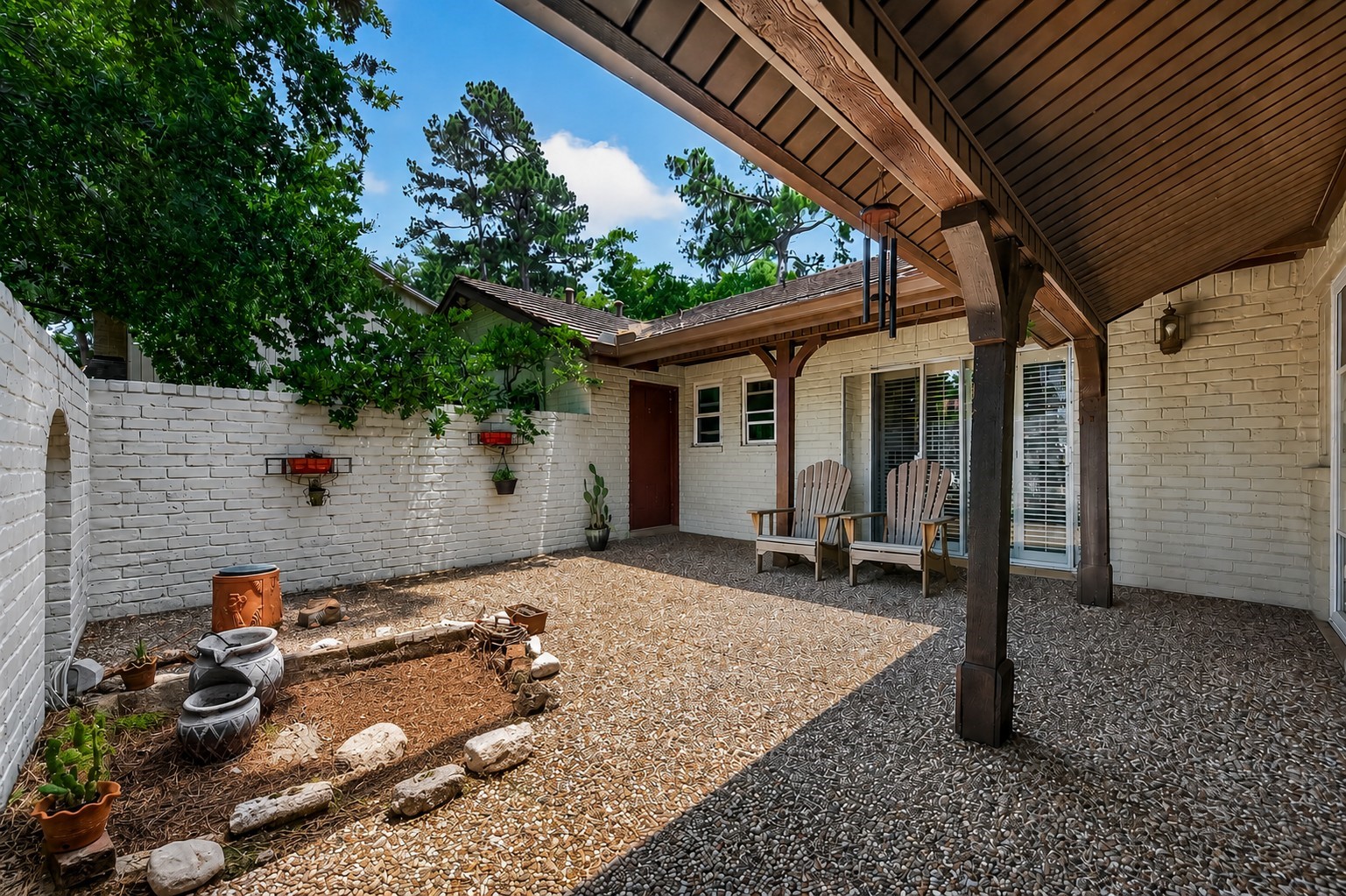 5815 Theall Road Houston, TX 77066 - Photo 3 of 36