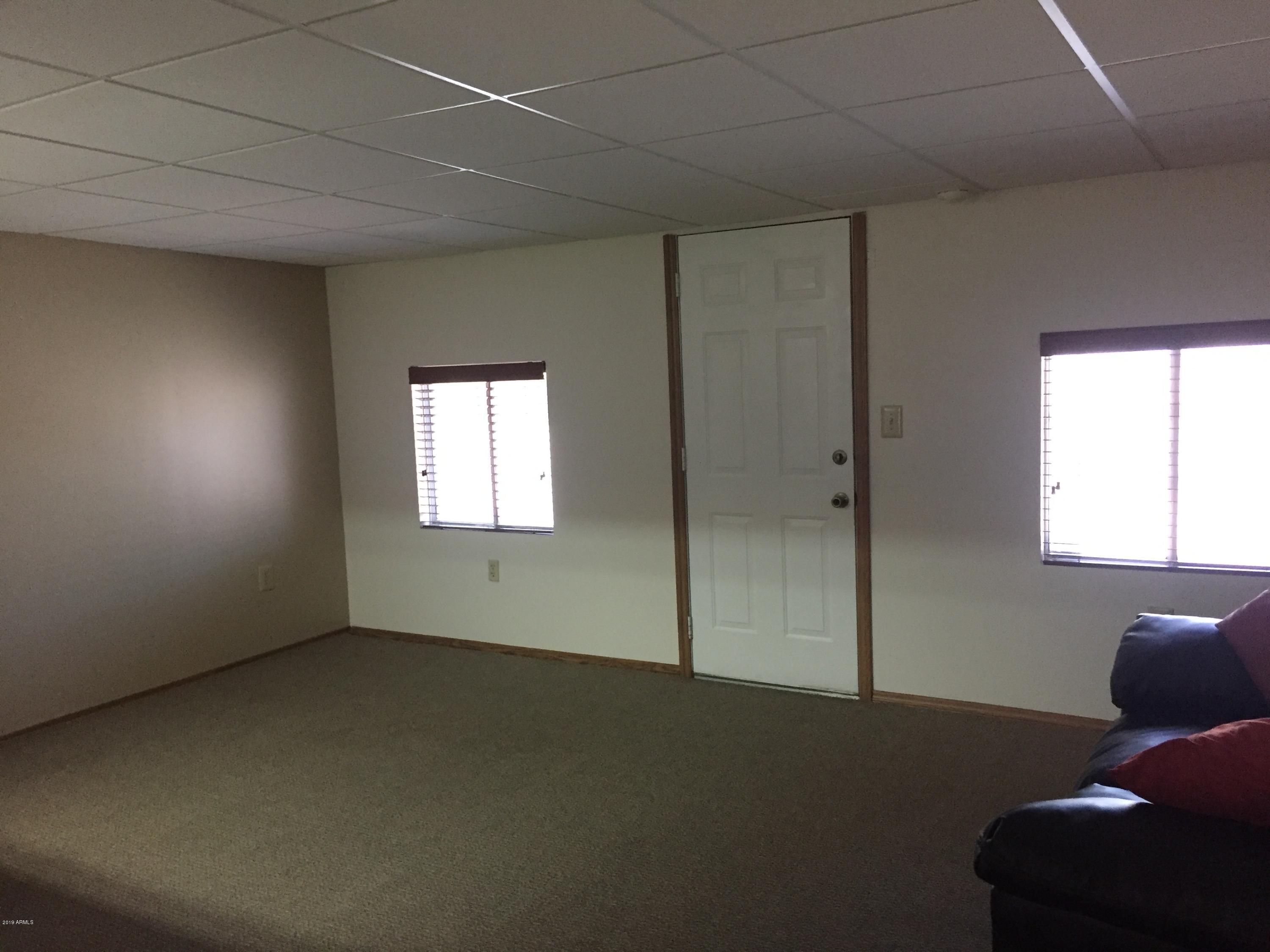11074 West Oak Ridge Road Sun City, AZ 85351 - Photo 9 of 14 Arizona Room