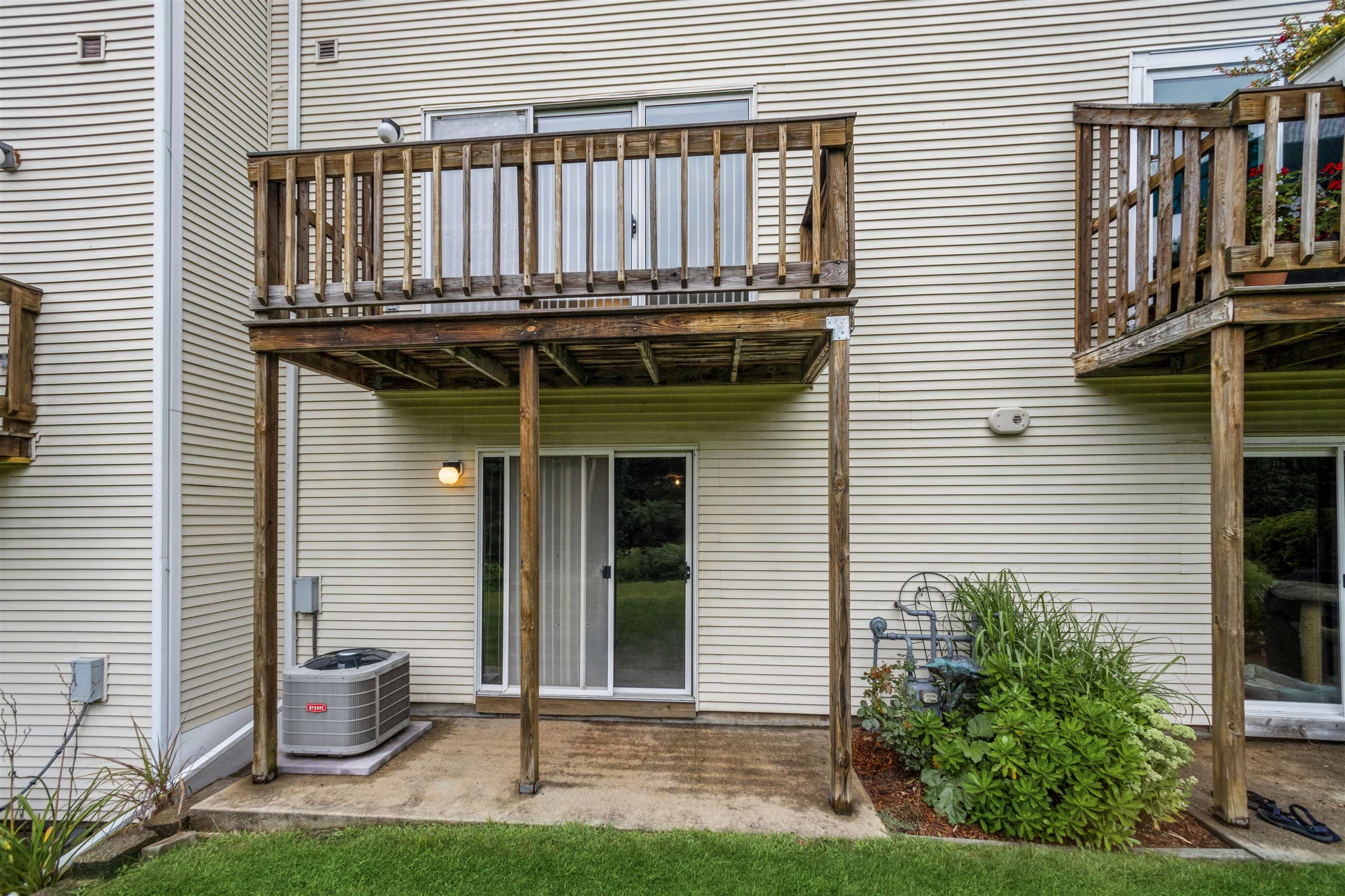 21 Middlesex Road Merrimack, NH 03054 - Photo 33 of 35
