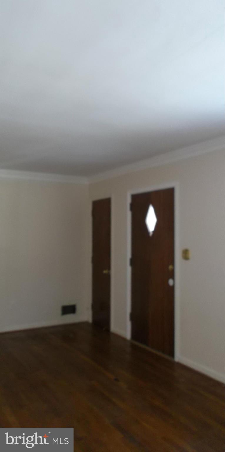 1309 Dilston Road Silver Spring, MD 20903 - Photo 6 of 14 Bedroom