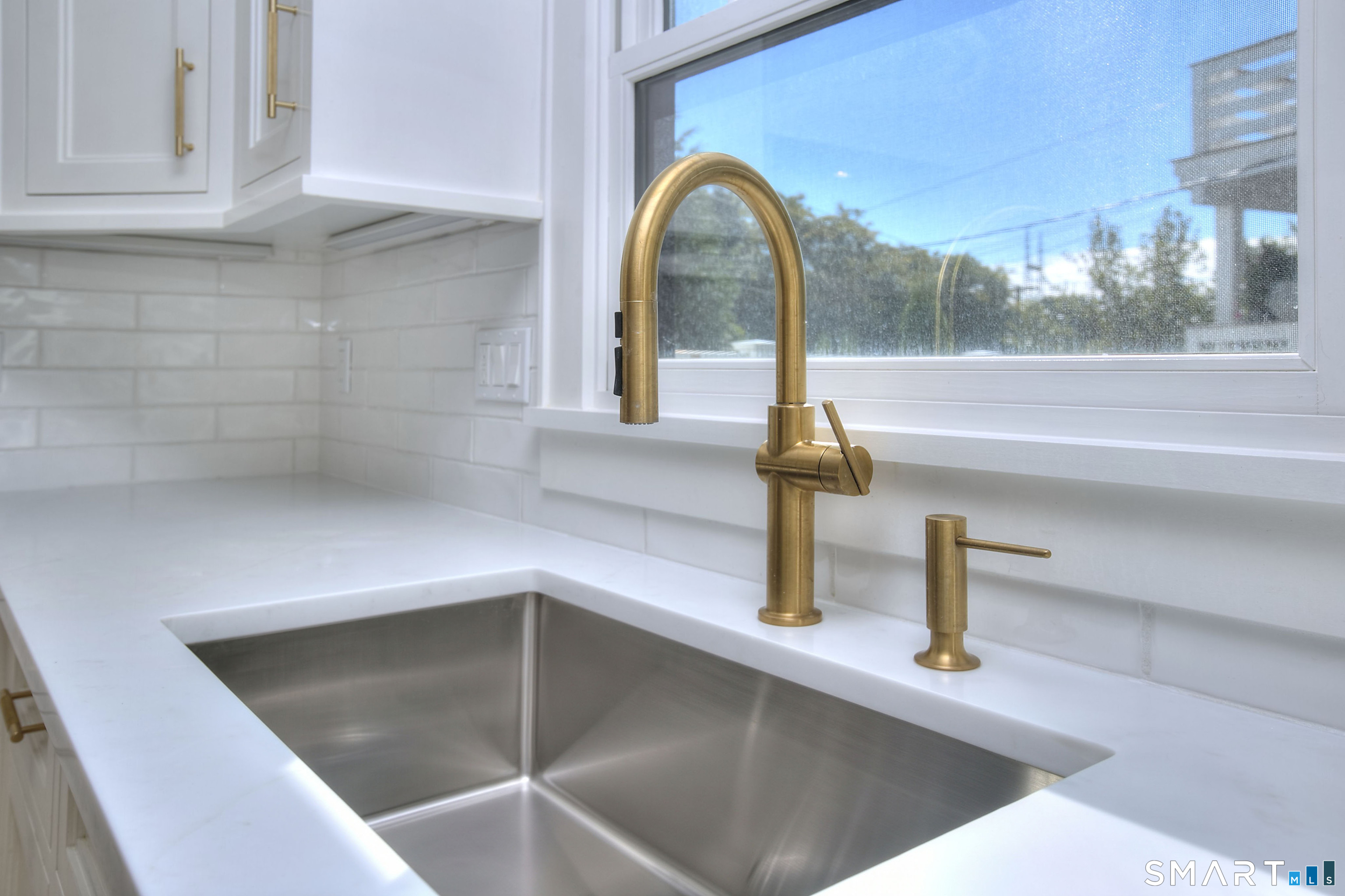 1 Sunrise Road, Unit B Westport, CT 06880 - Photo 12 of 39 Gallery Image 12