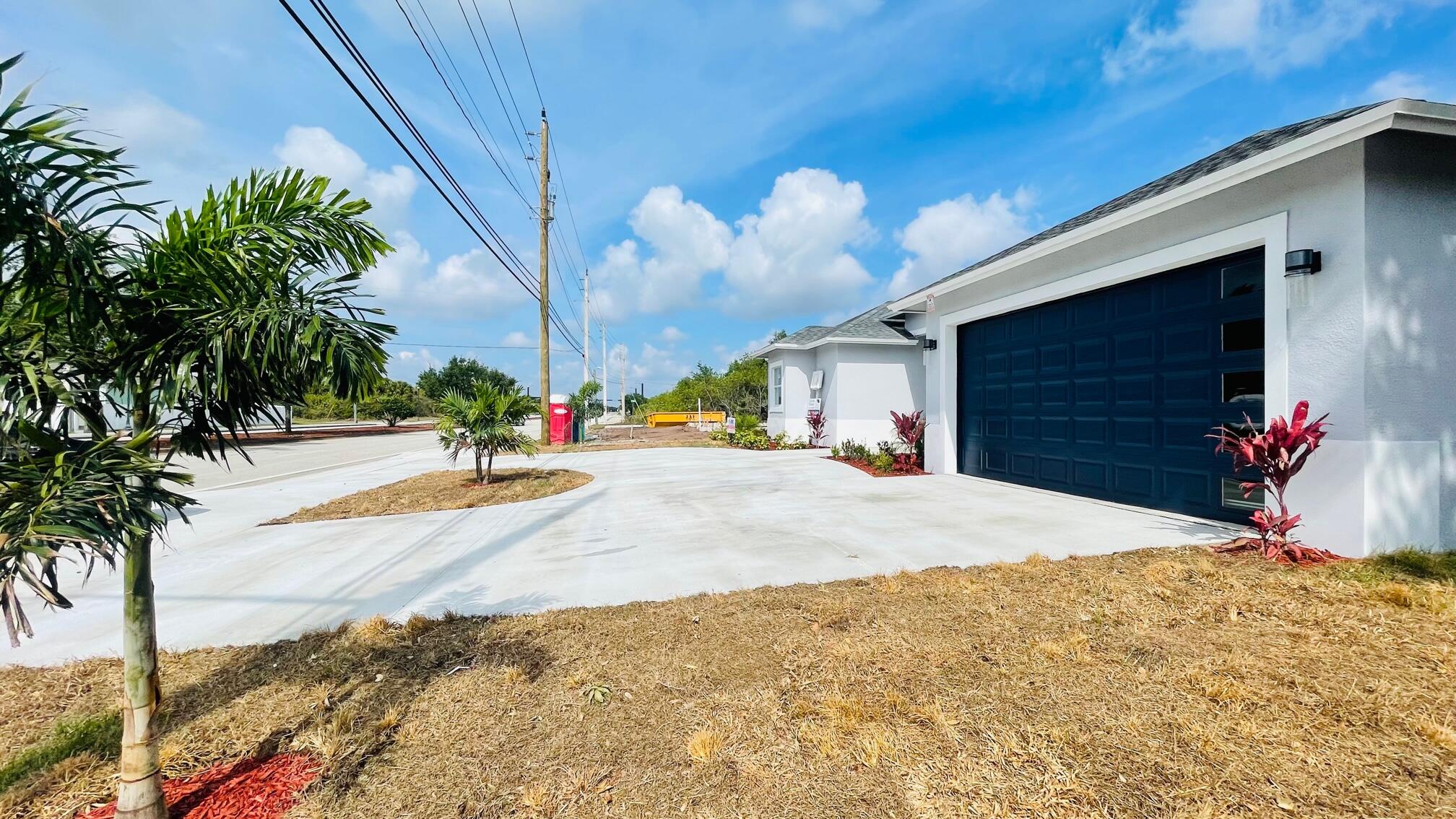 363 Southwest Becker Road Port St. Lucie, FL 34953 - Photo 2 of 17 IMG_8841
