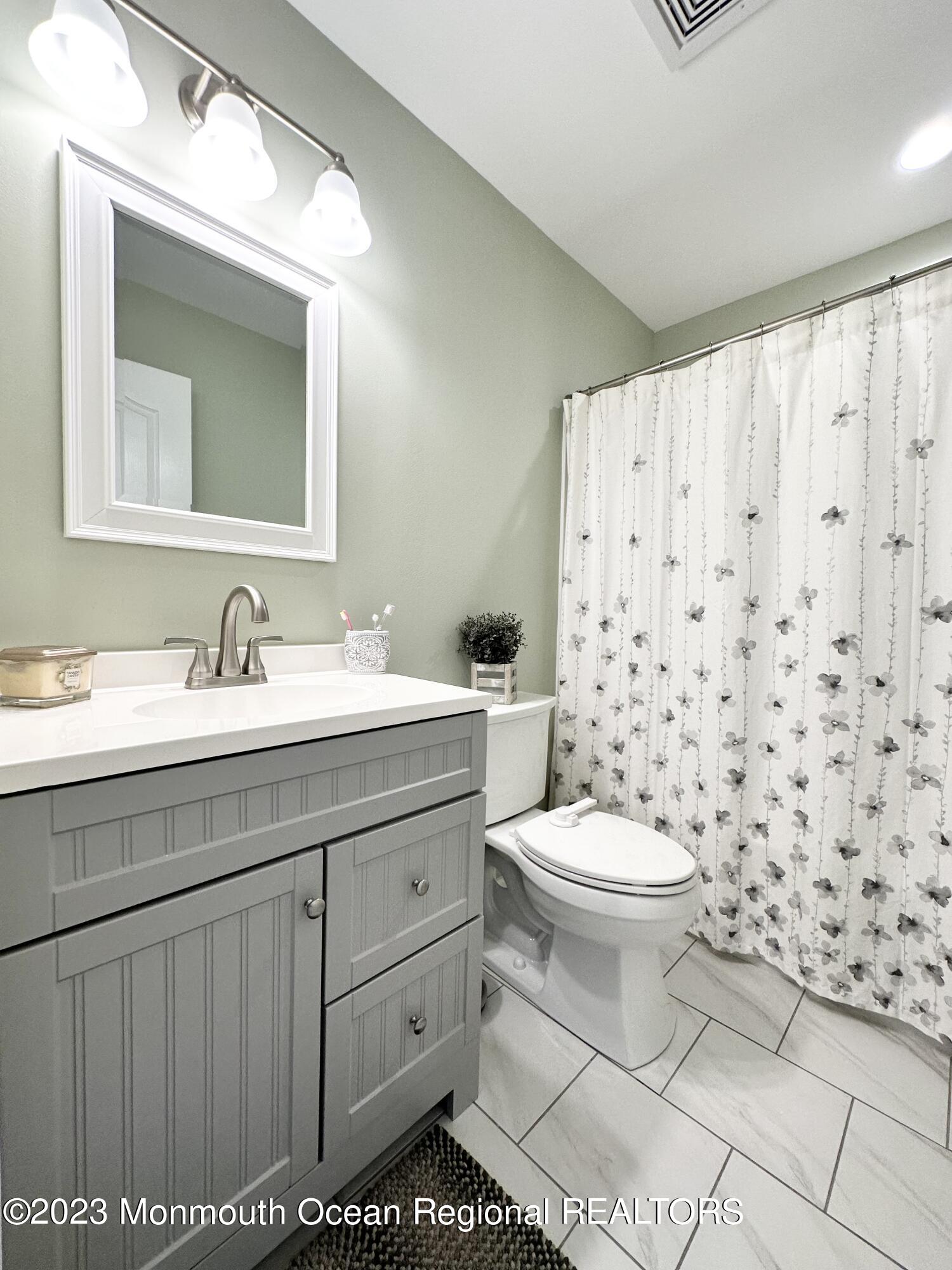 158 Sextant Road Manahawkin, NJ 08050 - Photo 26 of 59 6511E09E-B73F-4A12-ABE2-3EBFA7F376BB