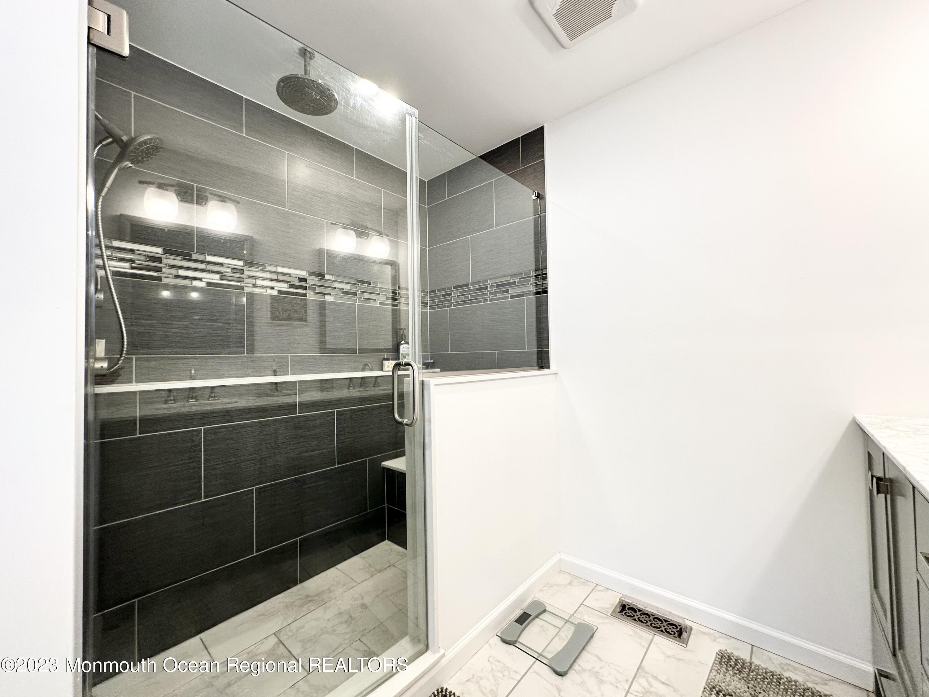 158 Sextant Road Manahawkin, NJ 08050 - Photo 36 of 59 A13D6420-2950-4CB6-9215-6E213CBBE475