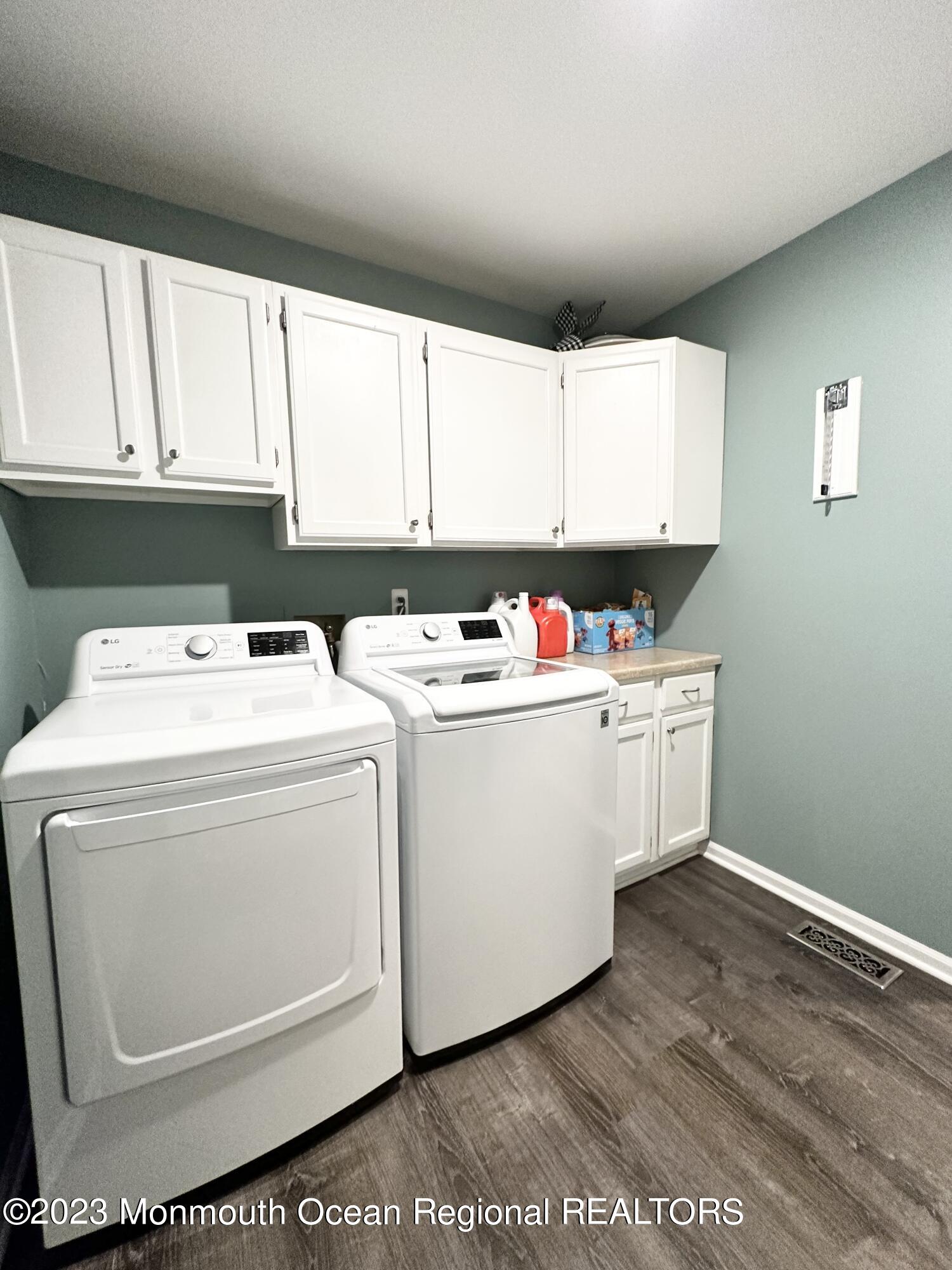 158 Sextant Road Manahawkin, NJ 08050 - Photo 43 of 59 9199F301-45F6-40F3-8D20-86AFCF2F0FE4