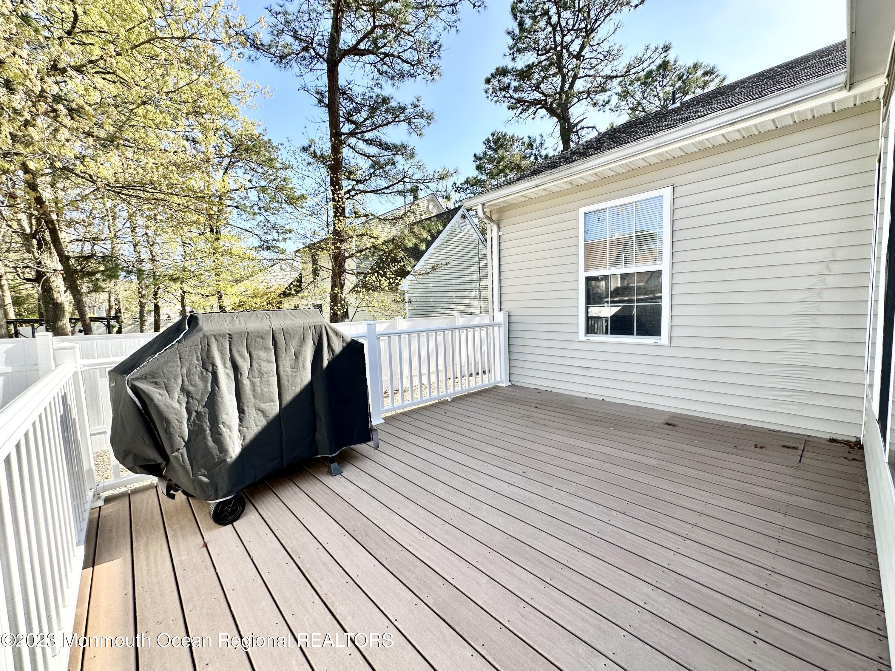 158 Sextant Road Manahawkin, NJ 08050 - Photo 47 of 59 F3FDB70D-DE4F-41C3-AE31-F9FE3F27B643