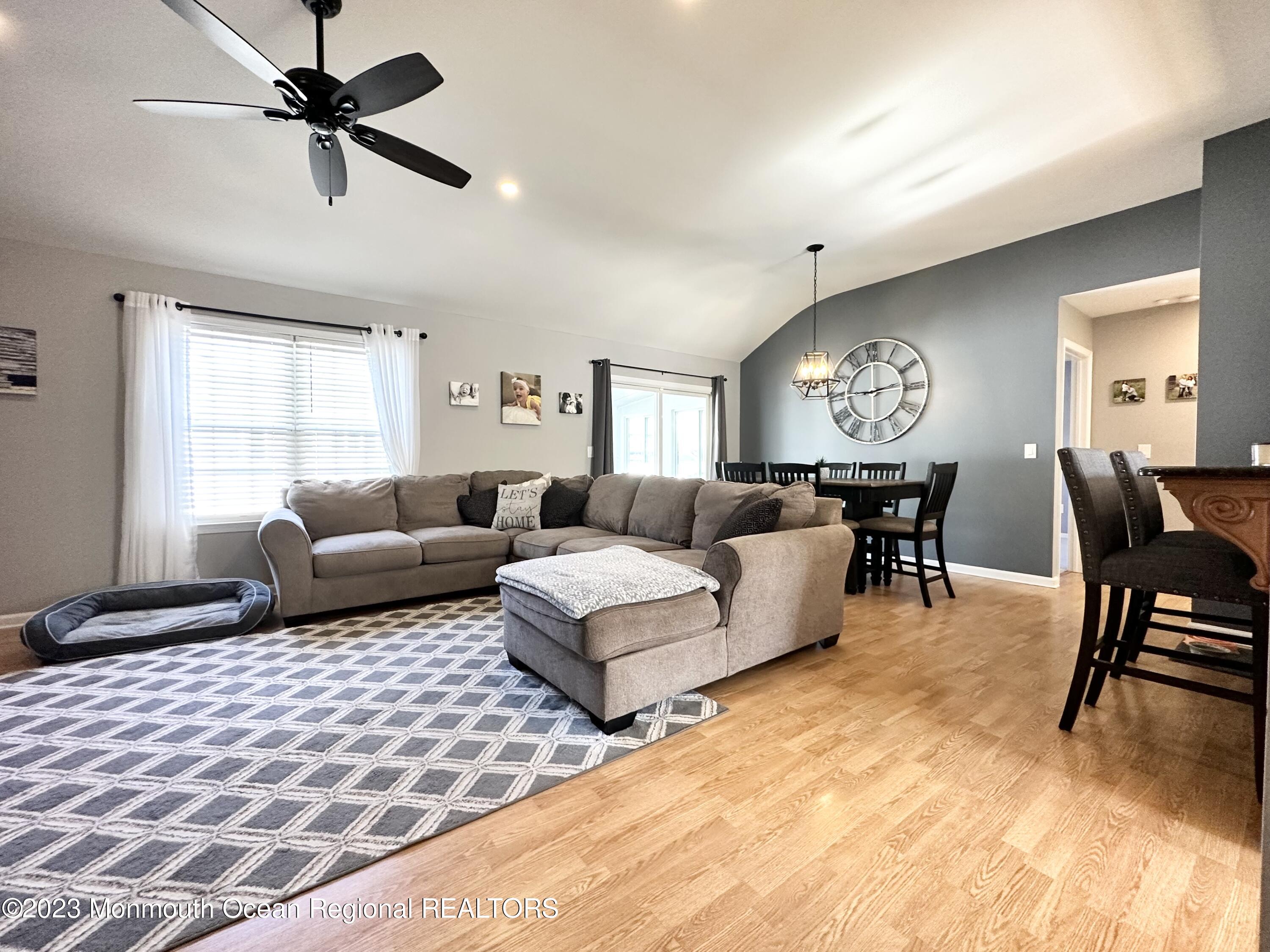 158 Sextant Road Manahawkin, NJ 08050 - Photo 9 of 59 494E5A9E-0020-43D9-82B3-DF776027604F