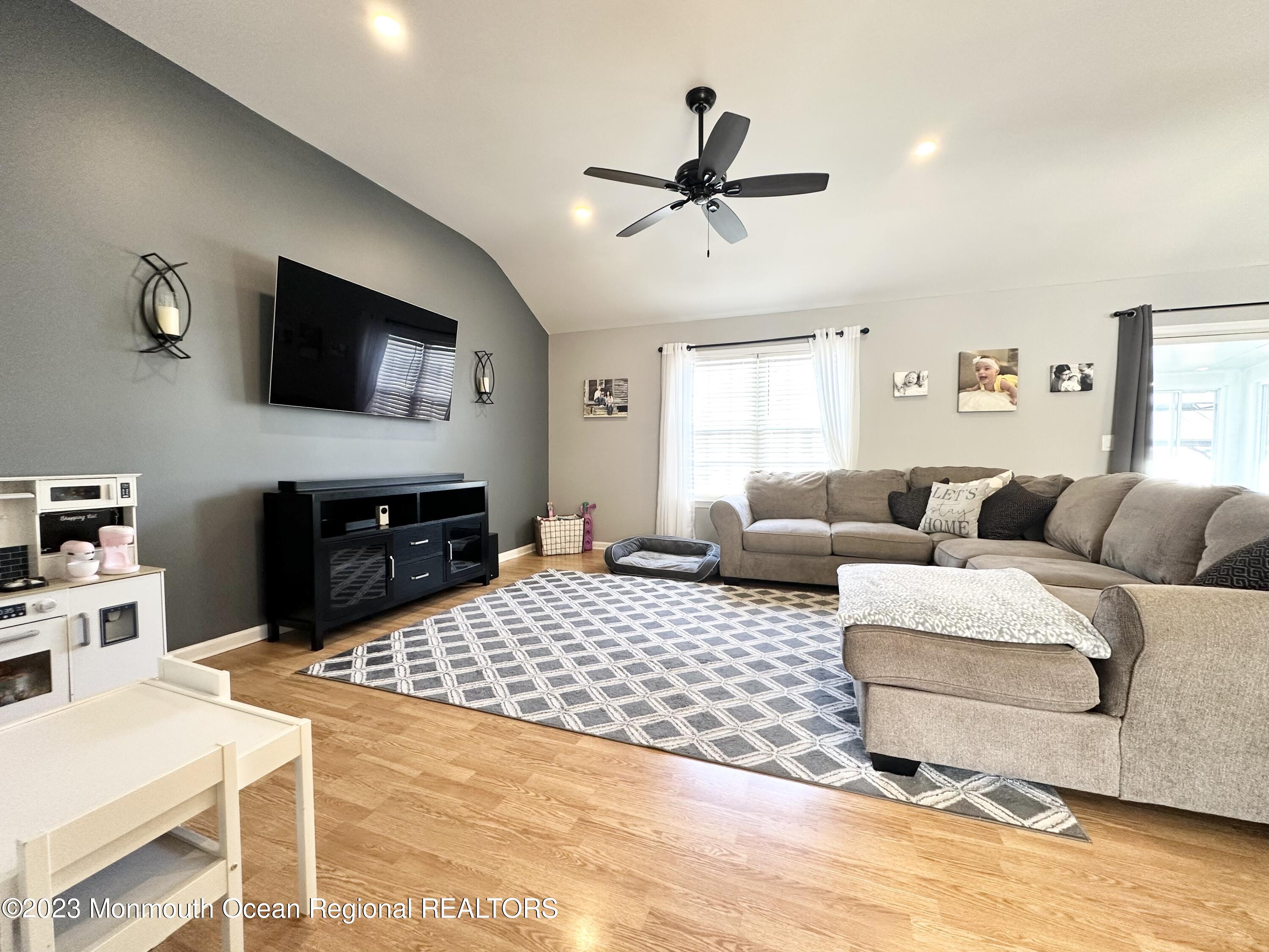 158 Sextant Road Manahawkin, NJ 08050 - Photo 10 of 59 81FFAC83-D88F-4CAC-B04F-E877A50825E9