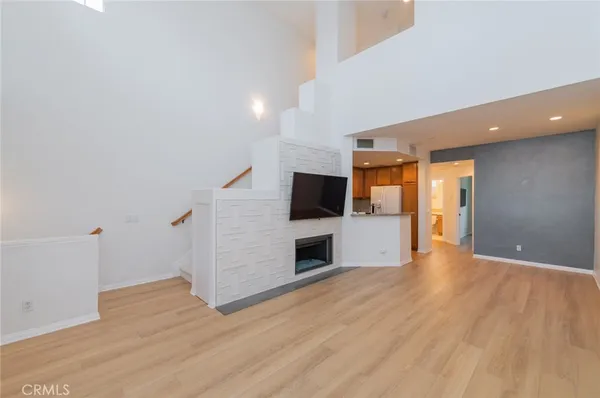 $4,200 | 108 Jadestone, Irvine, CA 92603