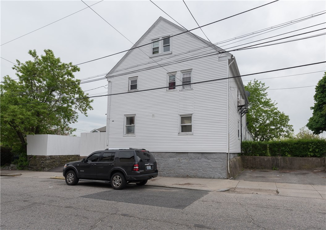 146 Arnold Street Woonsocket, RI 02895 - Photo 2 of 23 Gallery Image 2