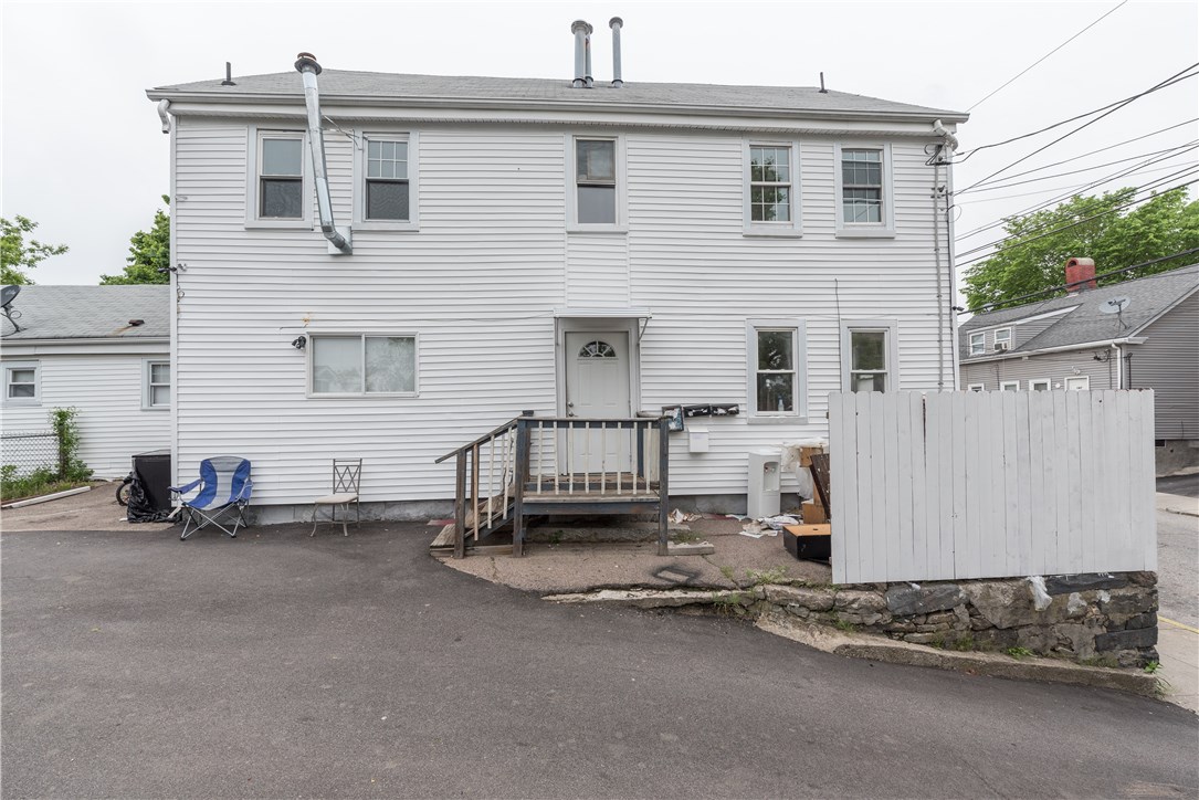 146 Arnold Street Woonsocket, RI 02895 - Photo 3 of 23 Gallery Image 3
