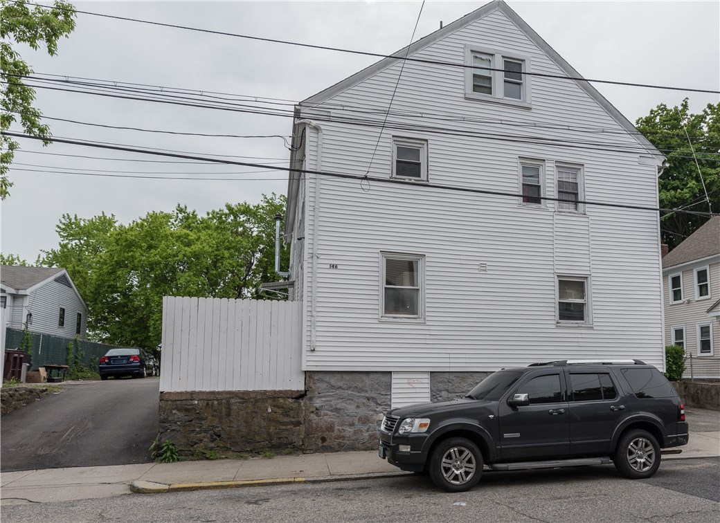146 Arnold Street Woonsocket, RI 02895 - Photo 7 of 23 Gallery Image 7