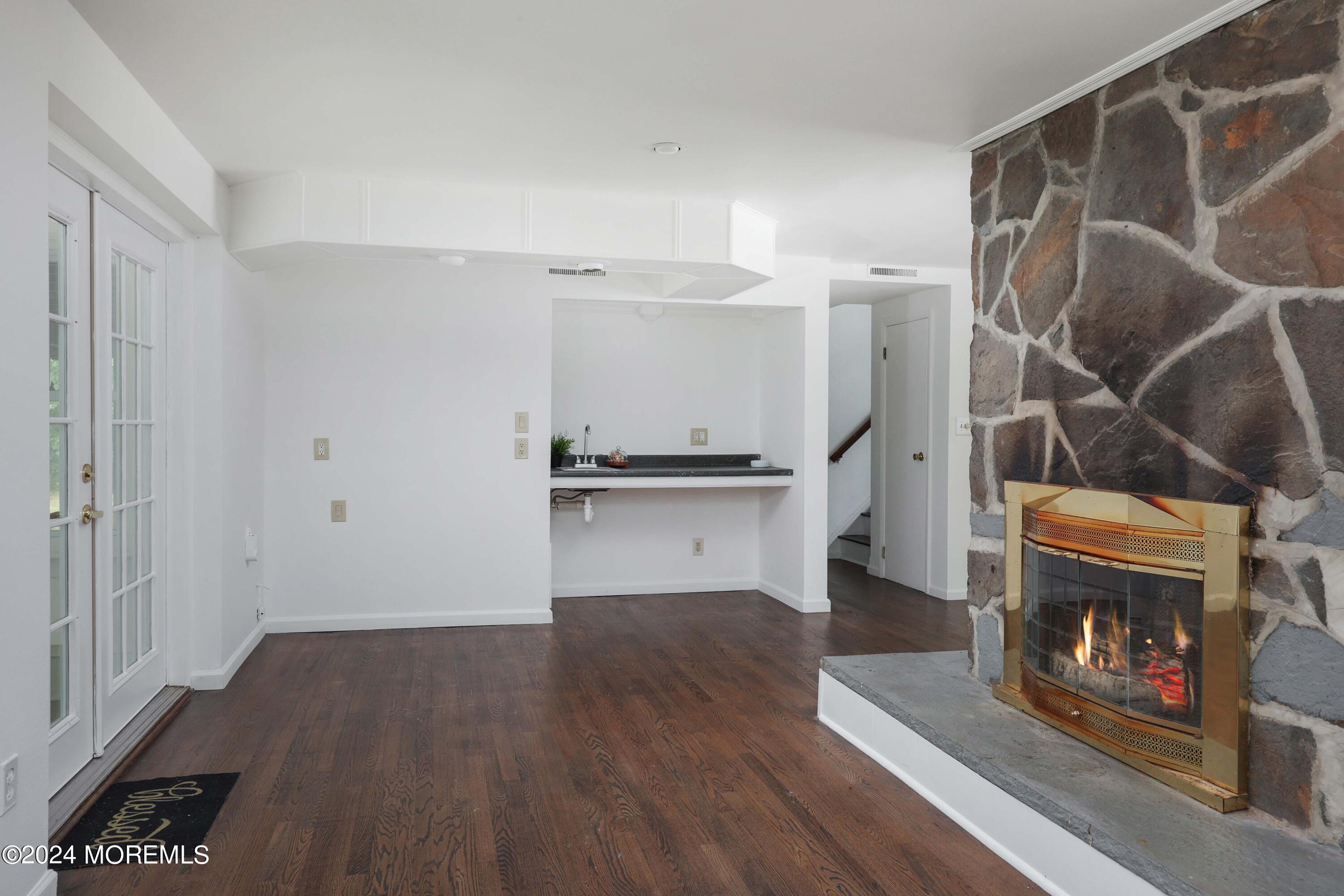 42 Brown Road Morganville, NJ 07751 - Photo 6 of 43 758A0423