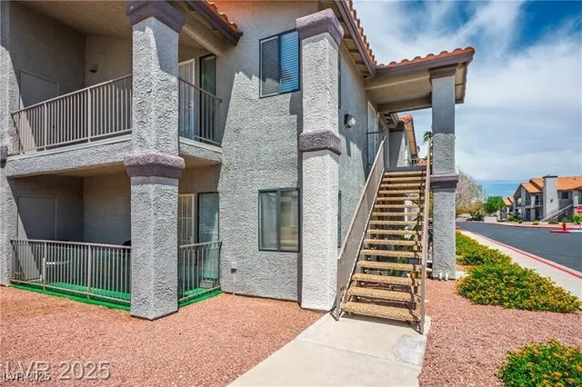 $1,495 | 1575 West Warm Springs Road, Unit 2122, Henderson, NV 89014