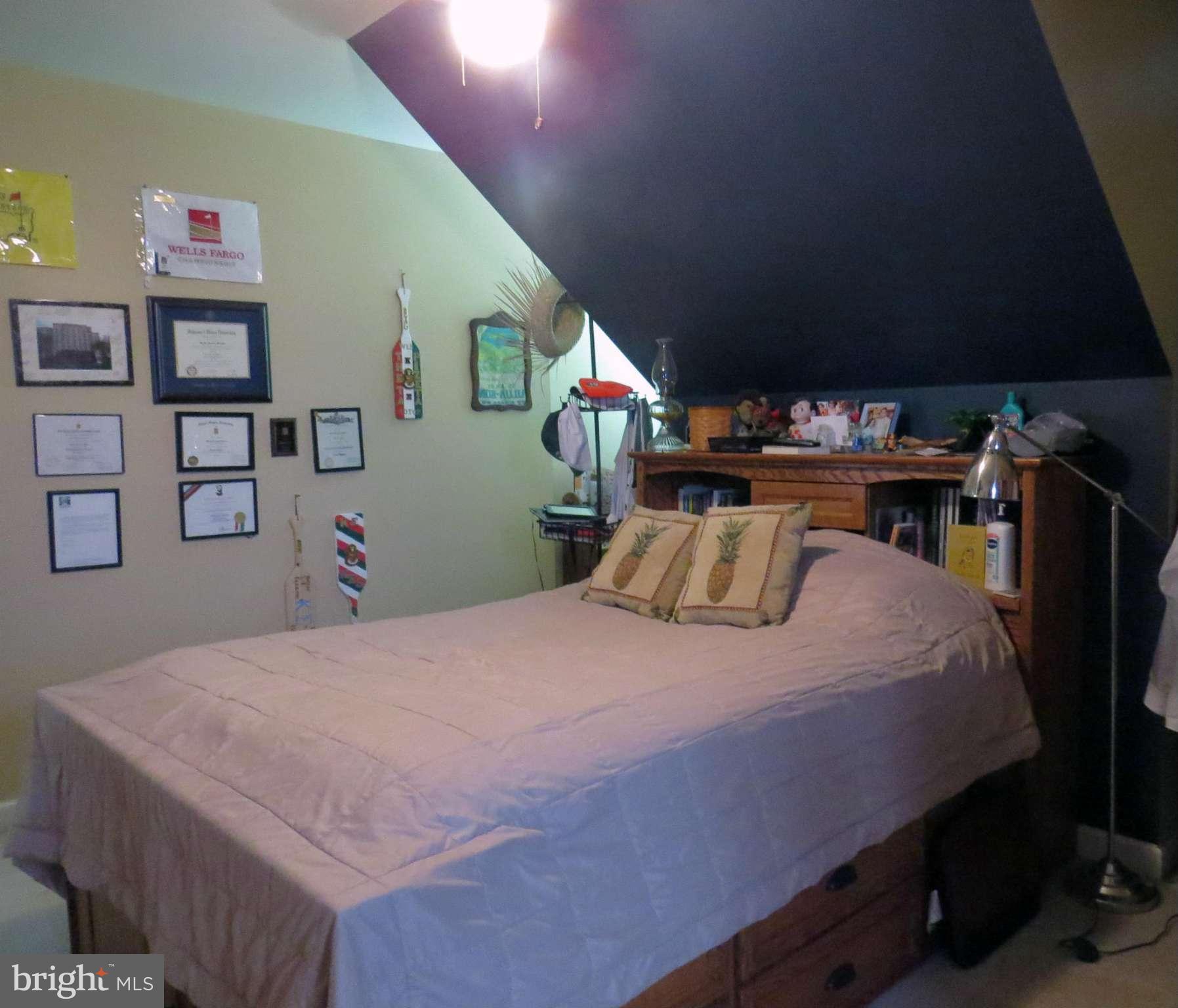 3420 Basford Road Frederick, MD 21703 - Photo 14 of 20 Upstairs bedroom