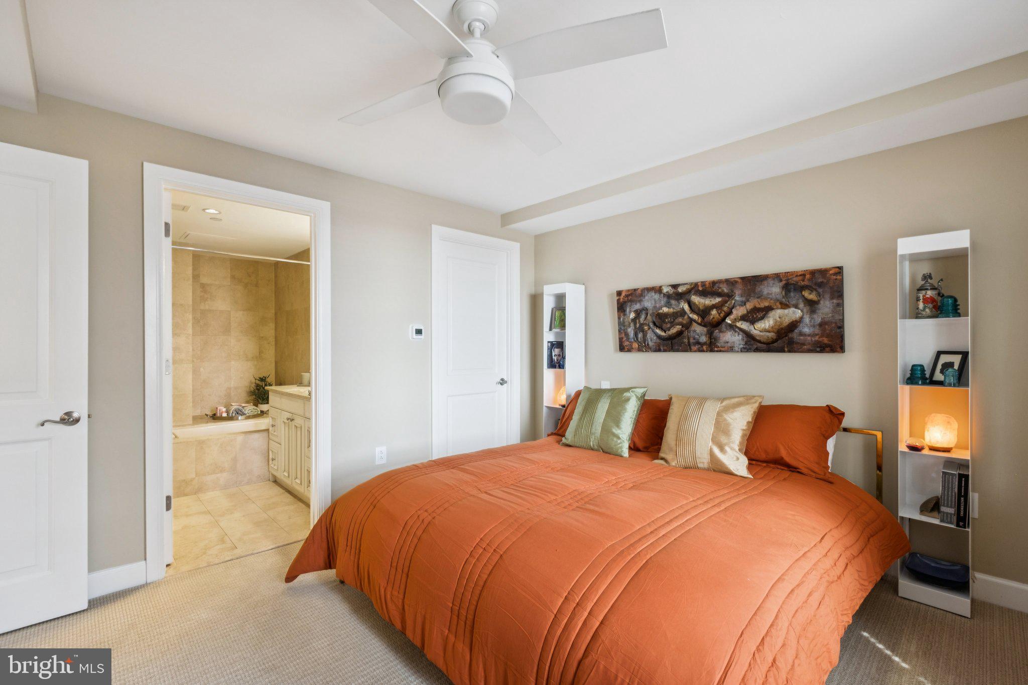 1701 Locust Street, Unit 1512 Philadelphia, PA 19103 - Photo 17 of 30