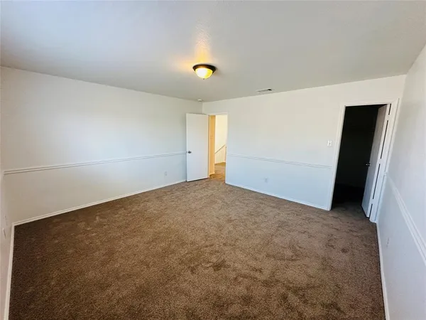 $2,350 | 421 Sandy Creek Drive, Fort Worth, TX 76131