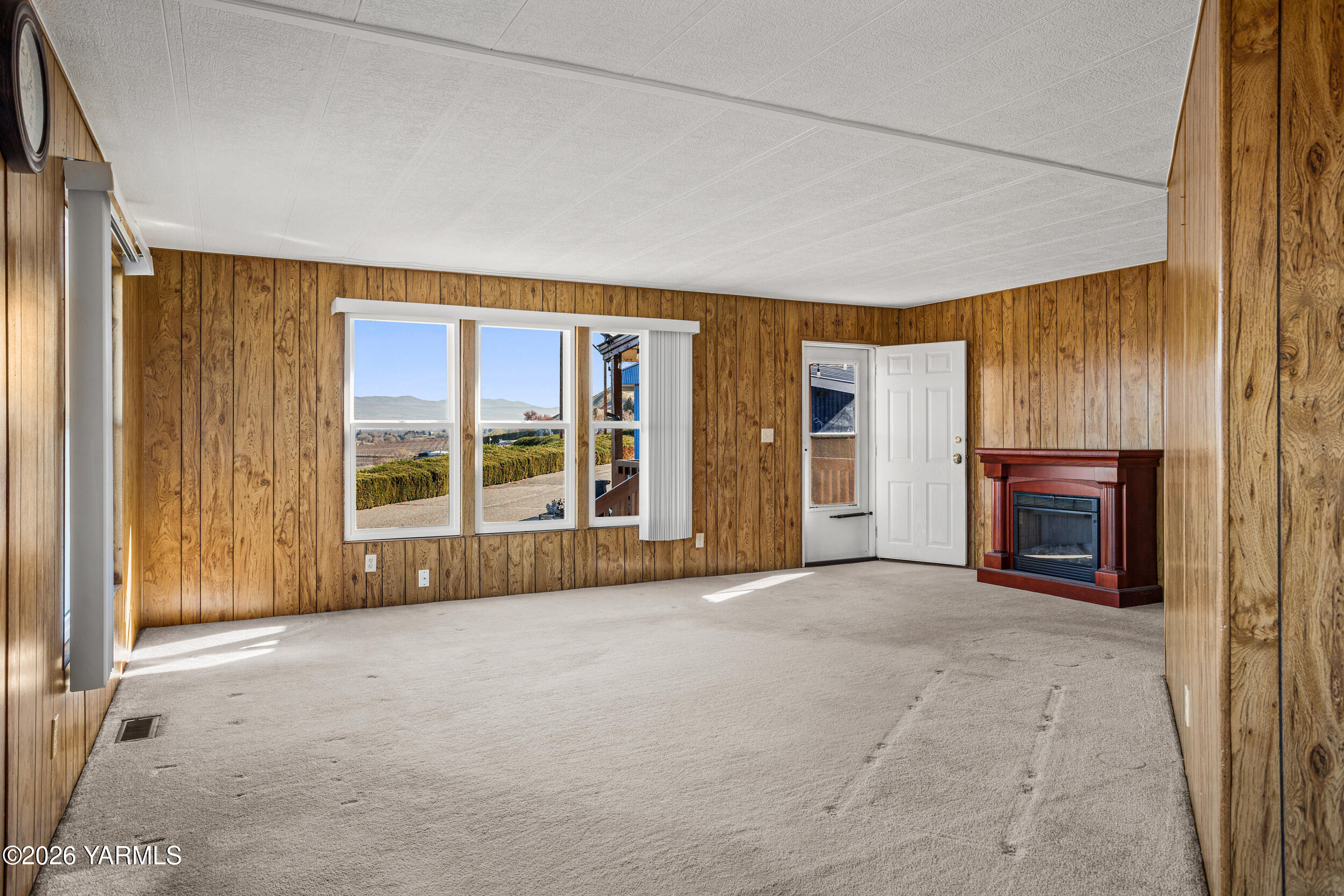 300 Alps Road, Unit 1052 Moxee, WA 98936 - Photo 6 of 25 300Alps#1052_13