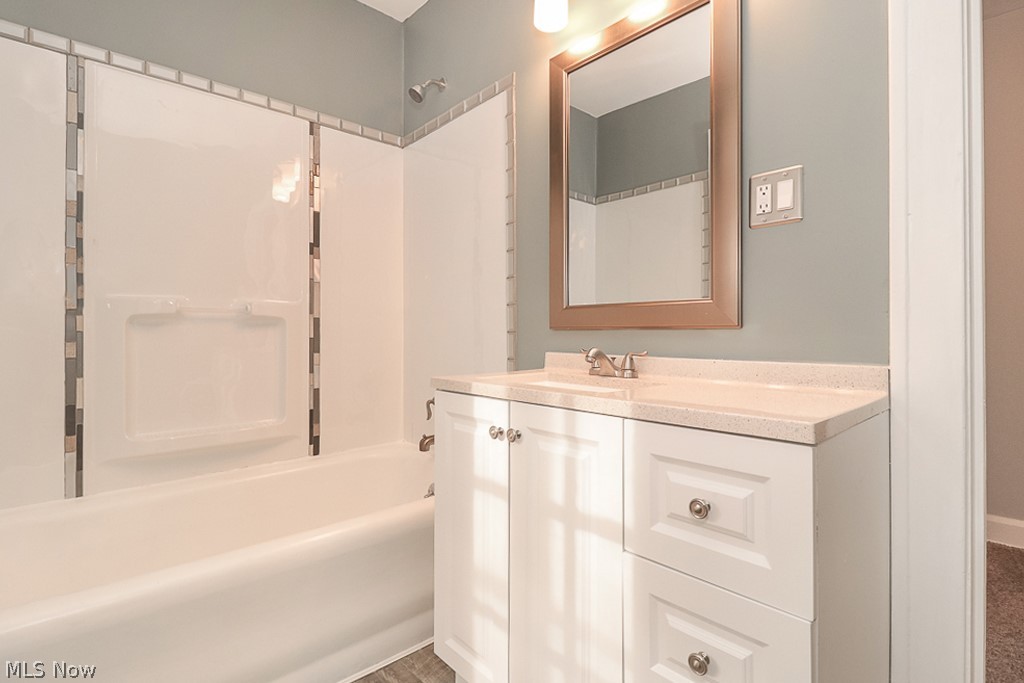 3928 Orchard Road Cleveland Heights, OH 44121 - Photo 16 of 30 Gallery Image 16