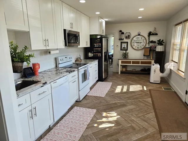 $519,000 | 115-113 East 1st North, Rexburg, ID 83440