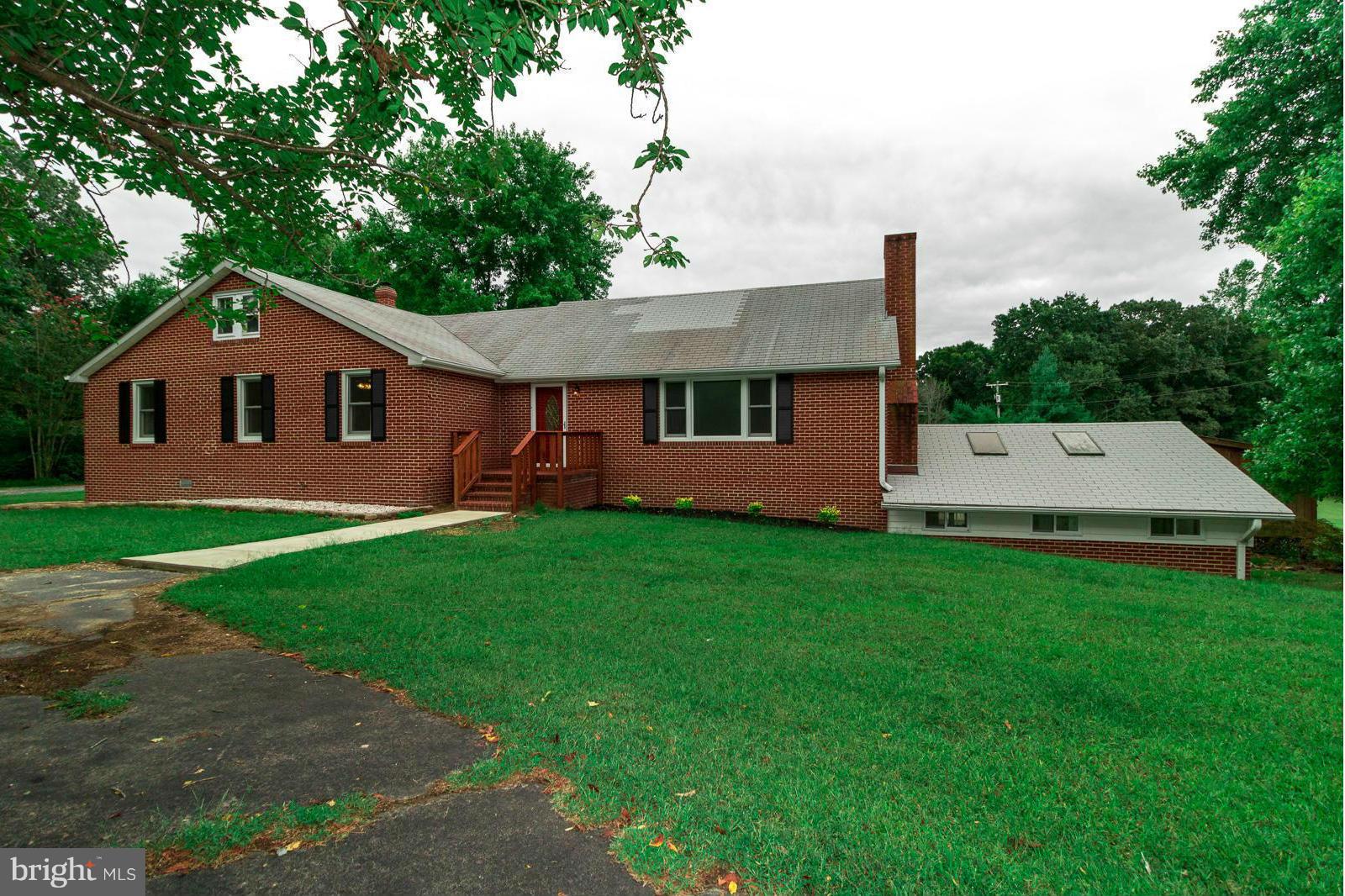 Exterior (Front)