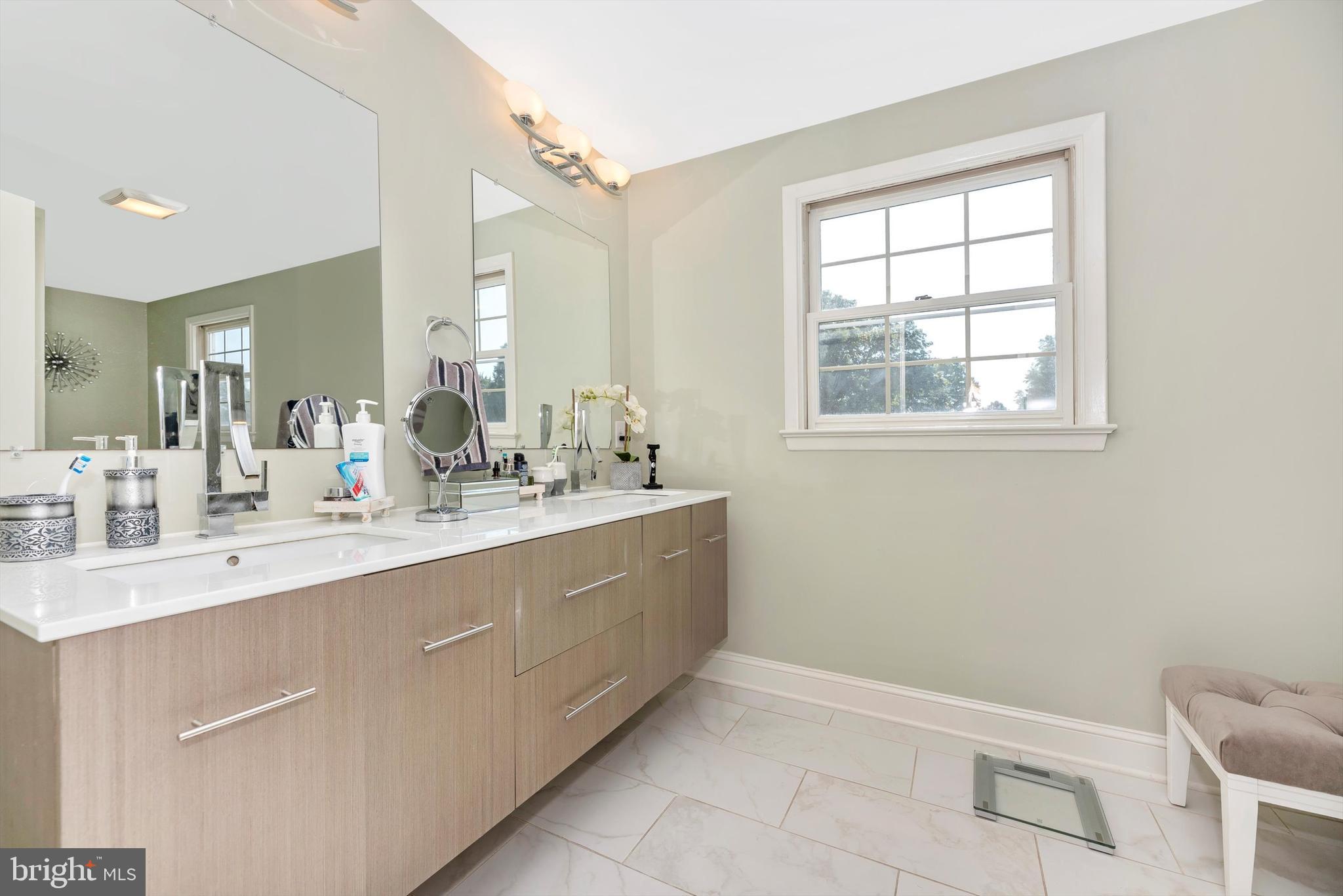 7902 Clearfield Road Frederick, MD 21702 - Photo 28 of 65 Master Bath